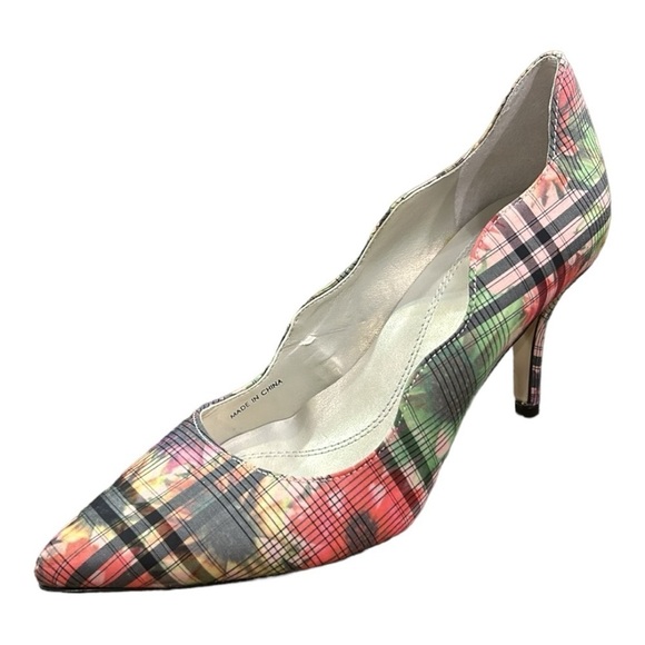 Tahari Candela Floral Plaid Scallop Heel Size 7 - Picture 1 of 13